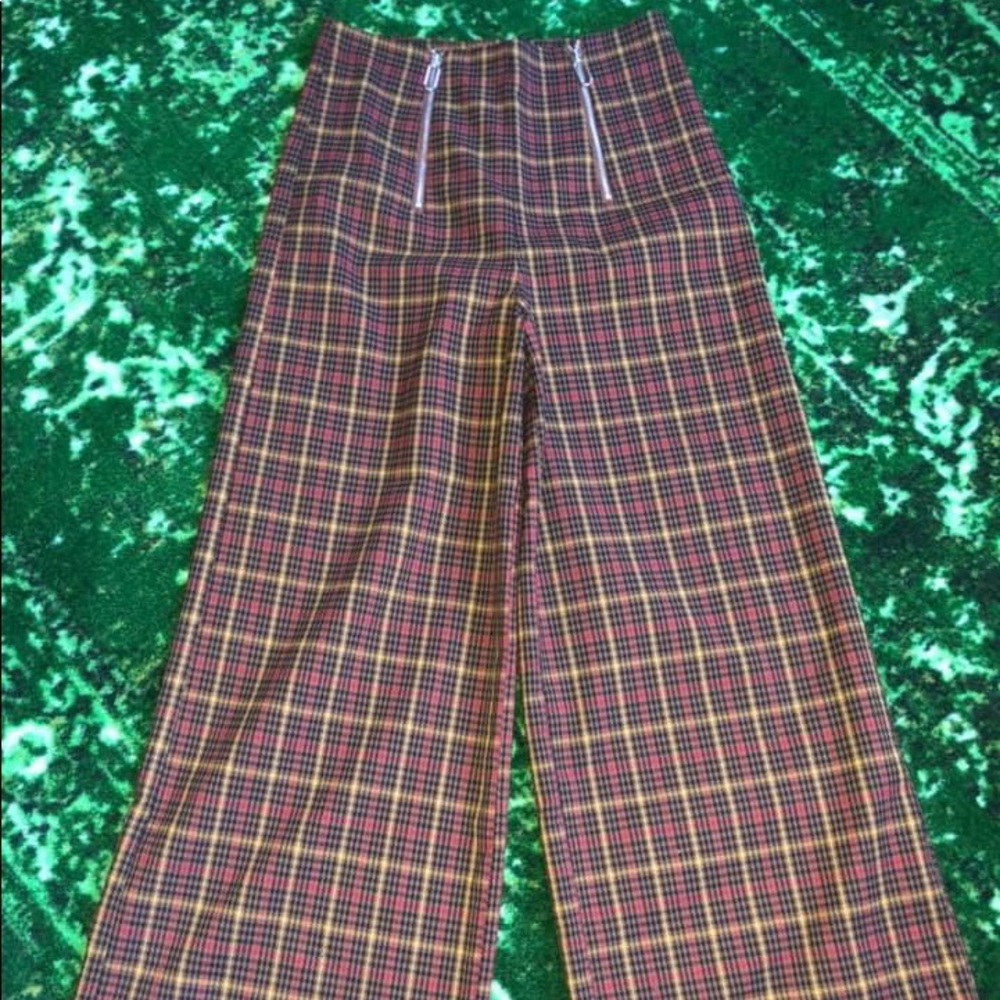 J.O.A Pants Size Small
